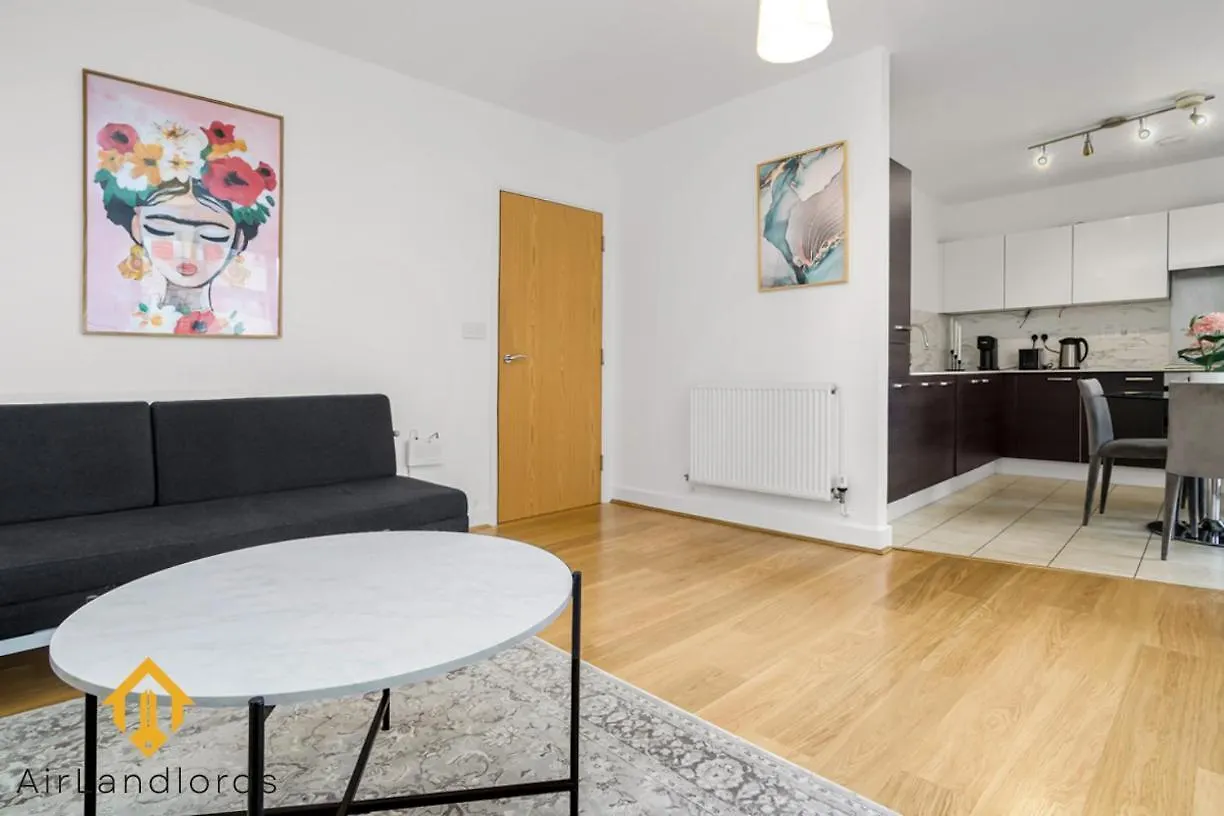 Exclusive 2 Bedroom Flat In Bromley By Bow London United Kingdom